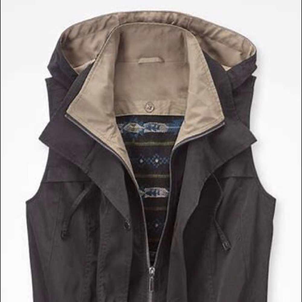 Coldwater Creek All Seasons Vest. NWT